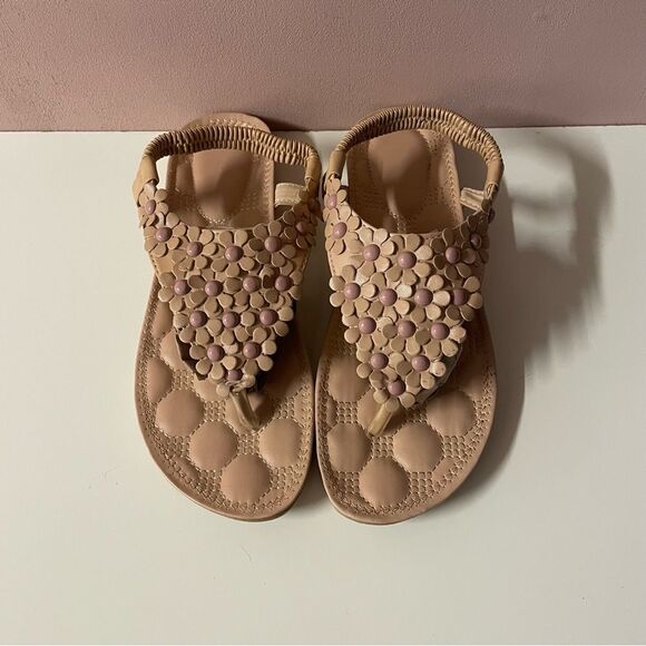 NWOT Nude & Light Pink Floral Sling Back Thong Sandals Size 39/7.5 - Picture 1 of 6